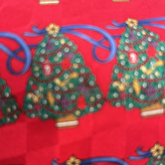 Hallmark Christmas brand tie Holiday traditions - Picture 2 of 4